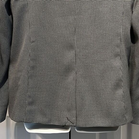 Silence+Noise Black/White Lined‎ Blazer Size L(runs smaller) NWOT - Picture 8 of 13